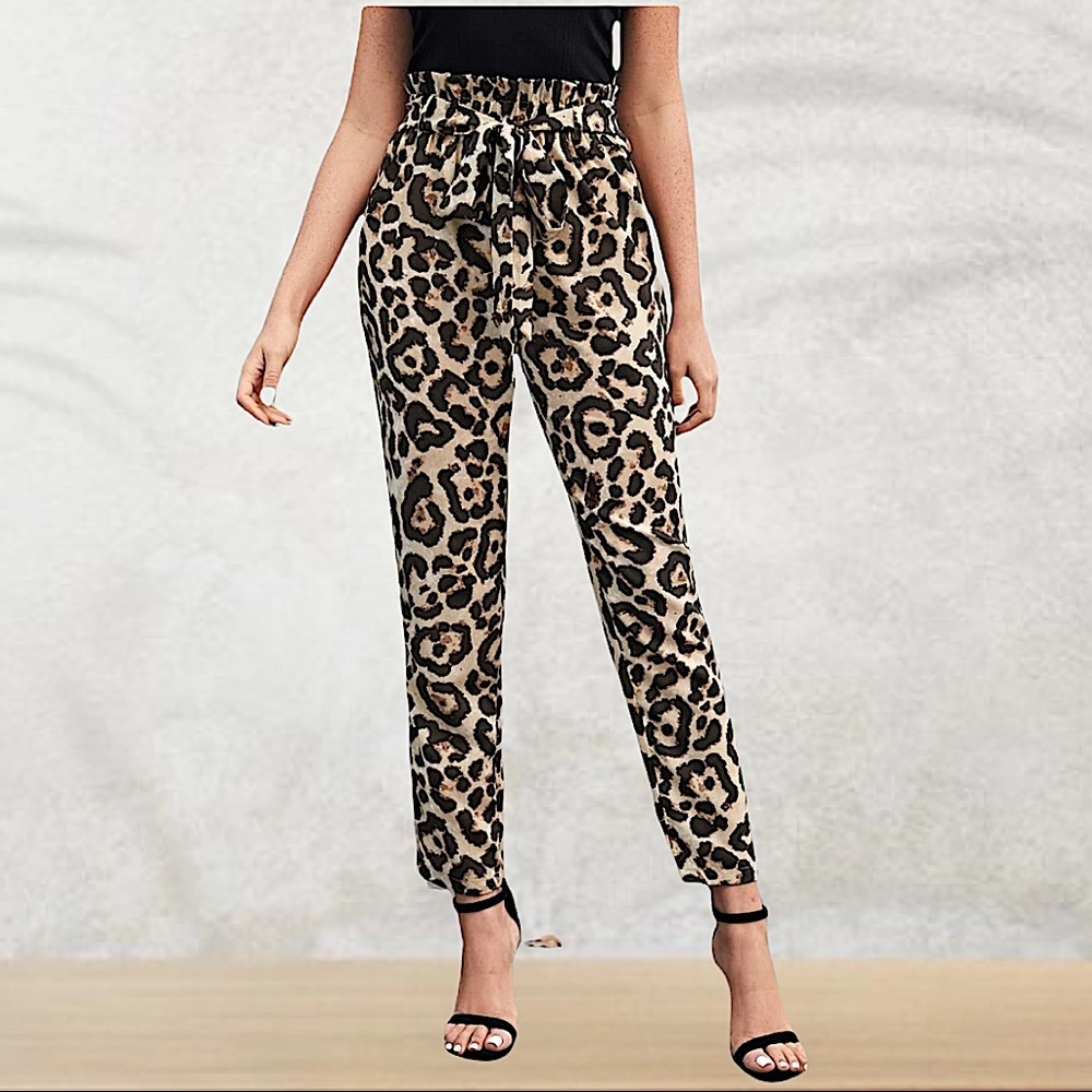 PAPER BAG LEOPARD CROP ANKLE PANTS